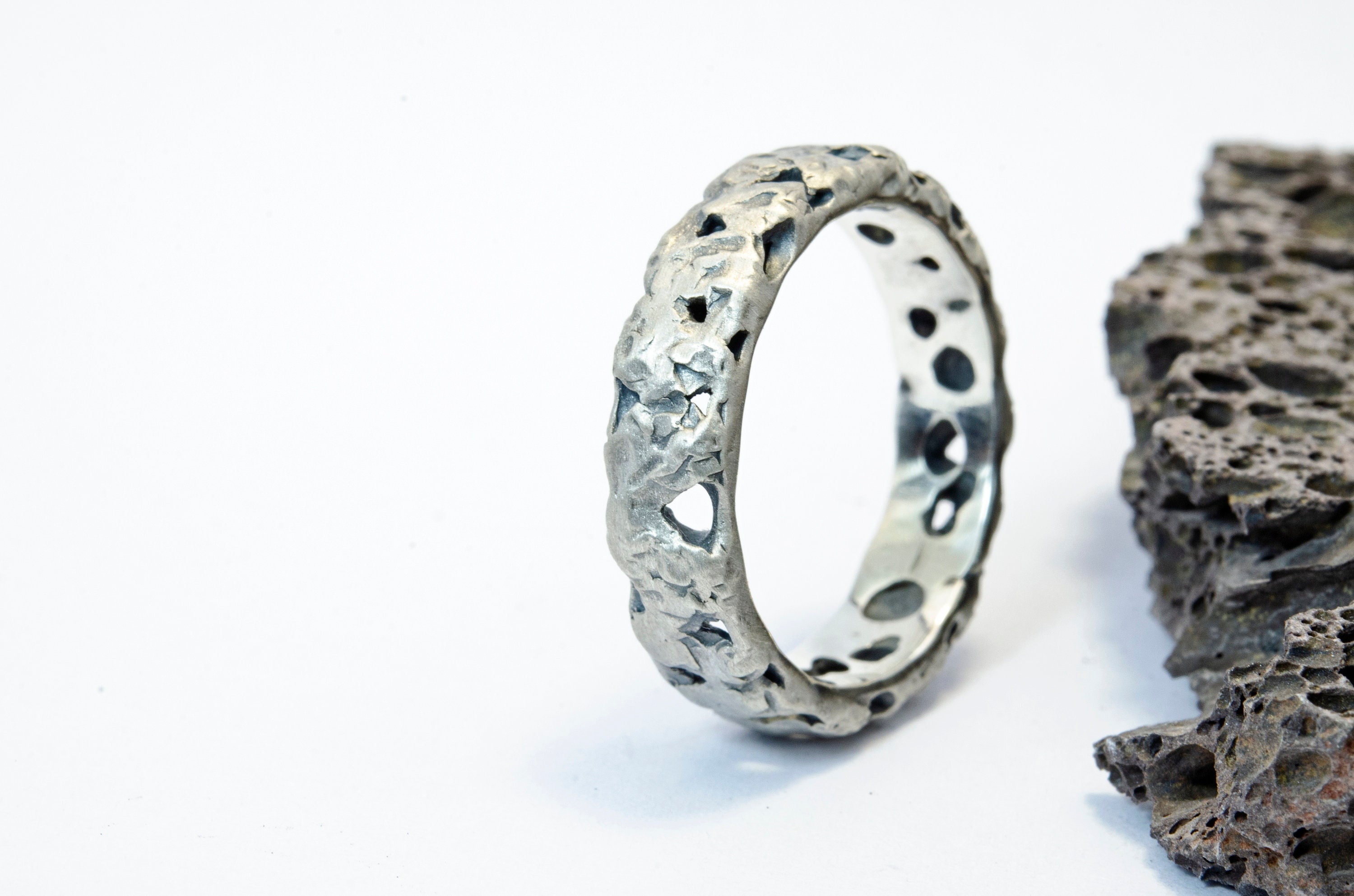 指輪・リング Silver Combination Texture Oval Shape Hammered Surface Ring Silver Combination Texture Oval Shape Hammered Surface Ring