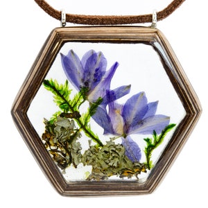 Moss Terrarium Necklace, Resin Nature Necklace, Lichen Terrarium Jewelry Moss Forest jewelry Garden jewelry Fairy Jewelry botanical necklace