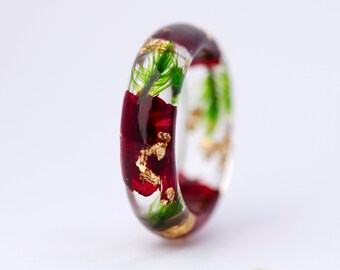 Resin flower ring with Pink Peony, Forest Moss and 24K Gold. Floral Wedding Ring. Nature inspired rings. Floral Wedding Ring