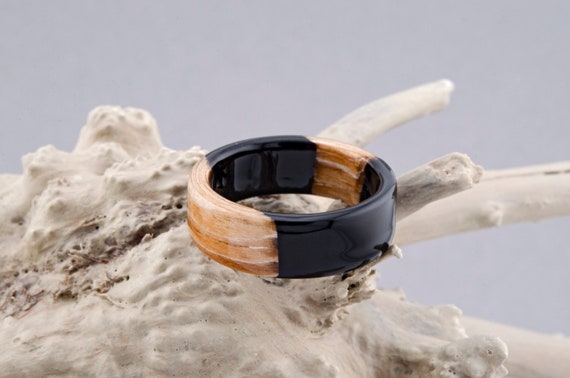 Bague en resine noire bague en bois pour homme cadeaux d anniversaire de 5 ans pour homme bague en bois en resine. Bijoux fantaisie en bois. Alliance naturelle homme Etsy France