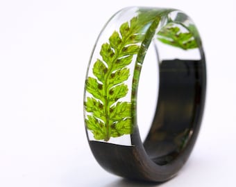 Real Fern resin ring. Forest women ring with real fern. Wood resin ring with real fern. Fern Ring. Wooden Rings For Women.