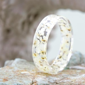 Resin Band with Pressed White Alyssum Flowers Inside. Floral Resin Ring. White Wedding Ring. Wedding Band. White Resin Ring, Wedding Gifts.