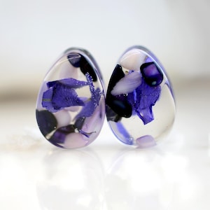 Blaue Tunnel Plugs. Blauer Achat Plugs. Kornblumenstecker. Echte Blumenstecker. Fairy Gauges, Echte Pflanze Organic Gauges, Blume