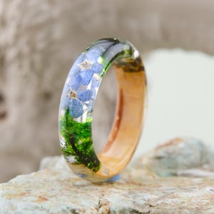 Forget-Me-Not Resin Ring with Real Flowers Inside, Ring with Blue Flowers. Resin Ring Birch and Gold24K. Nature Resin Ring, Moss Ring