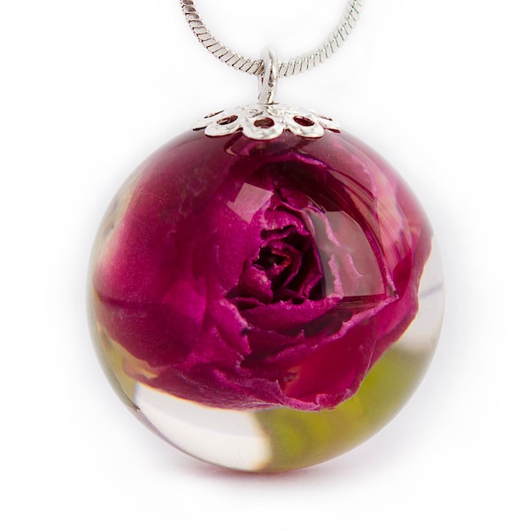 Real Pink Rosebud Resin Sphere Pendentif Collier - Bijoux en Résine de Fleur Pressée - Boule de Résine Rosebud - Collier Real Rose