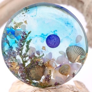 Ocean Resin Necklace. Blue Resin Pendant. Beach Terrarium Necklace, Mermaid Necklace, Beach Terrarium. Blue Ocean Jewelry. Ocean Jewelry