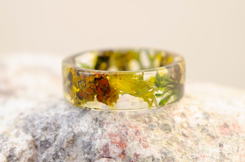 Ring Real Moss, Resin Ring Resin Ring, Forest Moss. Woodland ring, Nature Inspired Resin Band, Forest Moss Ring, Forest Resin Ring. Gold24K image 8