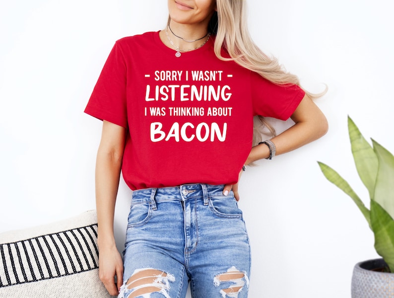 Camiseta de tocino, regalo para amantes del tocino, camiseta divertida de tocino, regalo para amantes de la carne, regalo de tocino, regalo divertido de tocino, regalos de tocino, regalos para amantes del tocino imagen 1