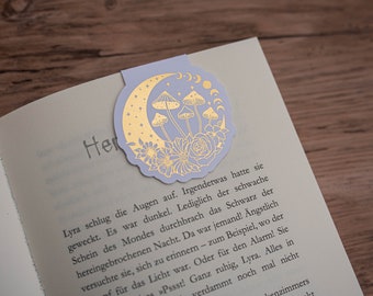 Magnetic bookmark, magical crescent moon with mushrooms and flowers foiled gold on white, motif, bookmark, magnetic, reading