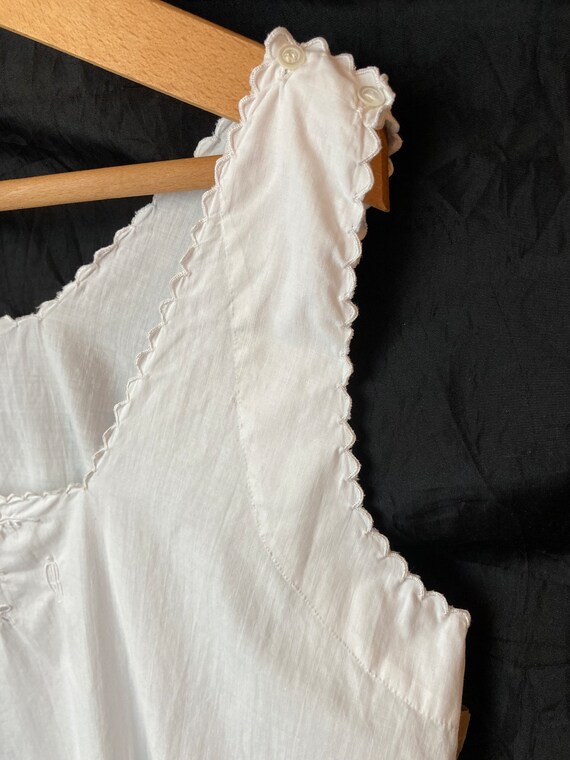 French vintage 1800s hand-sewn white cotton plus … - image 2