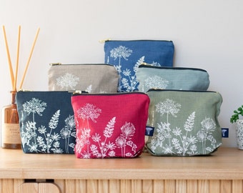 Linen MakeUp Travel Bag Garden Design