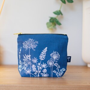 Linen MakeUp Travel Bag Garden Design Indigo