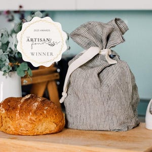Striped Linen Bread Bag: Dark Blue & Natural, Sustainable Storage