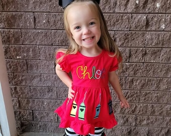 Op maat geborduurde babyjurk | Gepersonaliseerde boetiekbabykleding