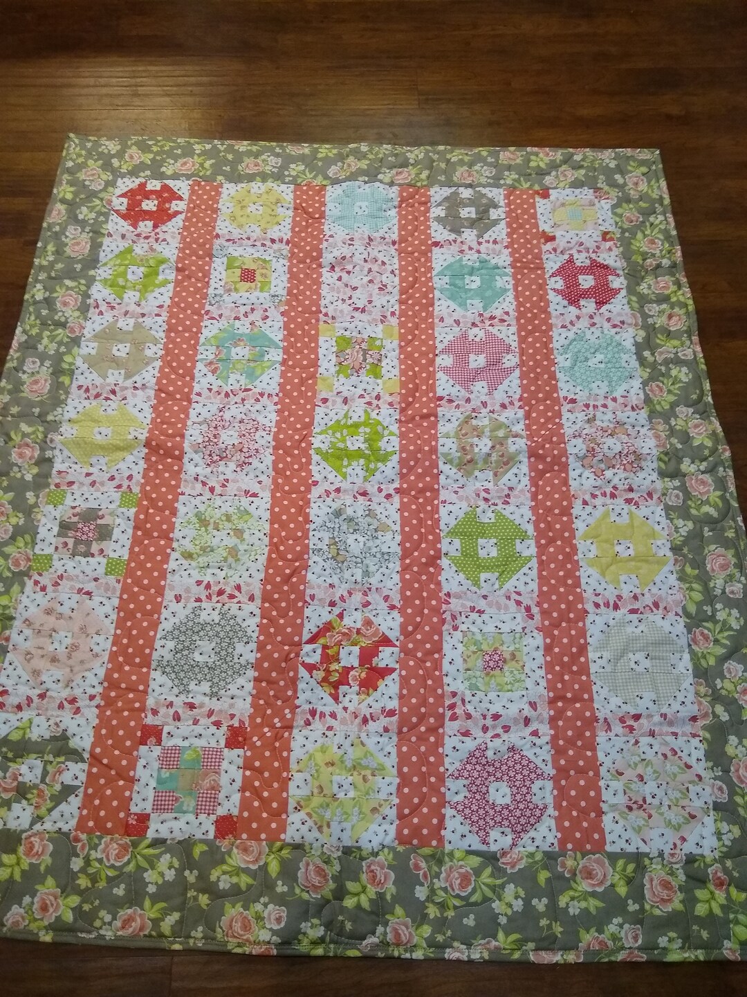 Floral monkey Wrench Quilt Etsy