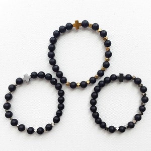Men&#39;s black matte onyx and gunmetal double decade rosary bracelet