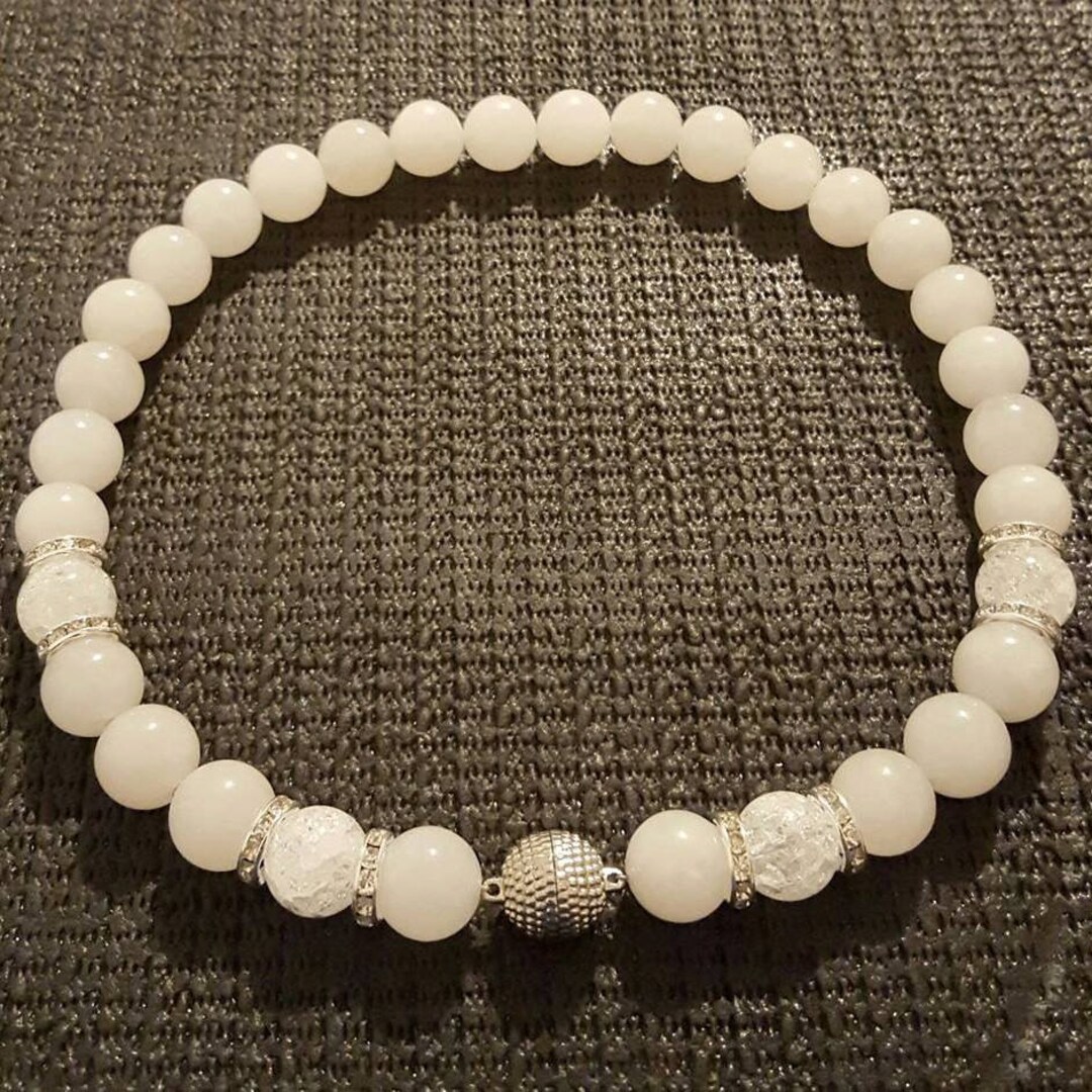 Beautiful White Jade Bead Necklace Etsy Canada