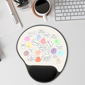 Lustiges Mauspad mit Handgelenkstütze, Ergonomisches Mousepad mit Handgelenkstütze, Fernarbeit, Konferenzanruf Bingo, Arbeit von zu Hause aus, Klecks-Beige