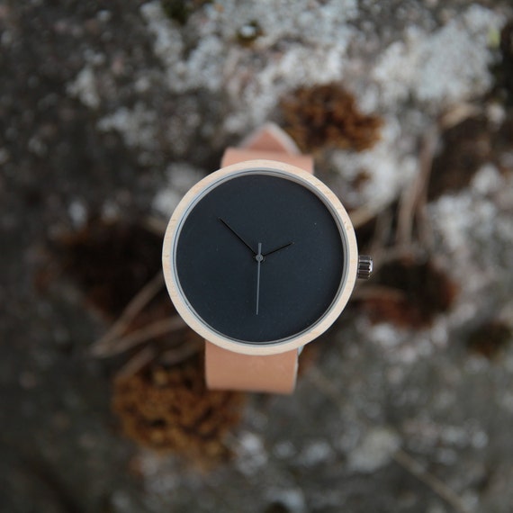 minimalist wood watch