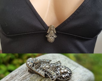 Vintage Art Deco Sparkly Marcasite Single Dress Clip, Marcasite Dress Clip, Art Deco Dress Clip