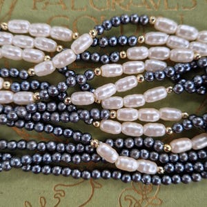 Elegant Triple-Strand Pearlised Grey & Cream Faux Freshwater Pearl Necklace with Gold Accents
