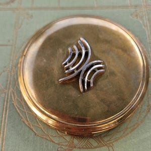 Vintage KIGU of London Compact Gold Tone Compact Vintage Powder Compact