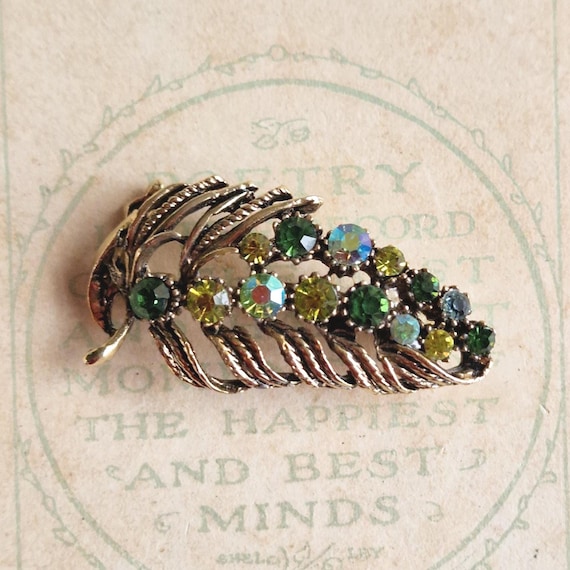 Broche Fantaisie Vintage Années 1950 - Verre Et Strass Sur Monture Dorée - Occasion