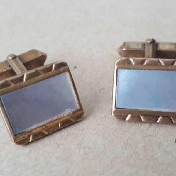 Vintage Cufflinks 1960s Mother of Pearl Gold tone Metal Square Cufflinks, MOP Cufflinks