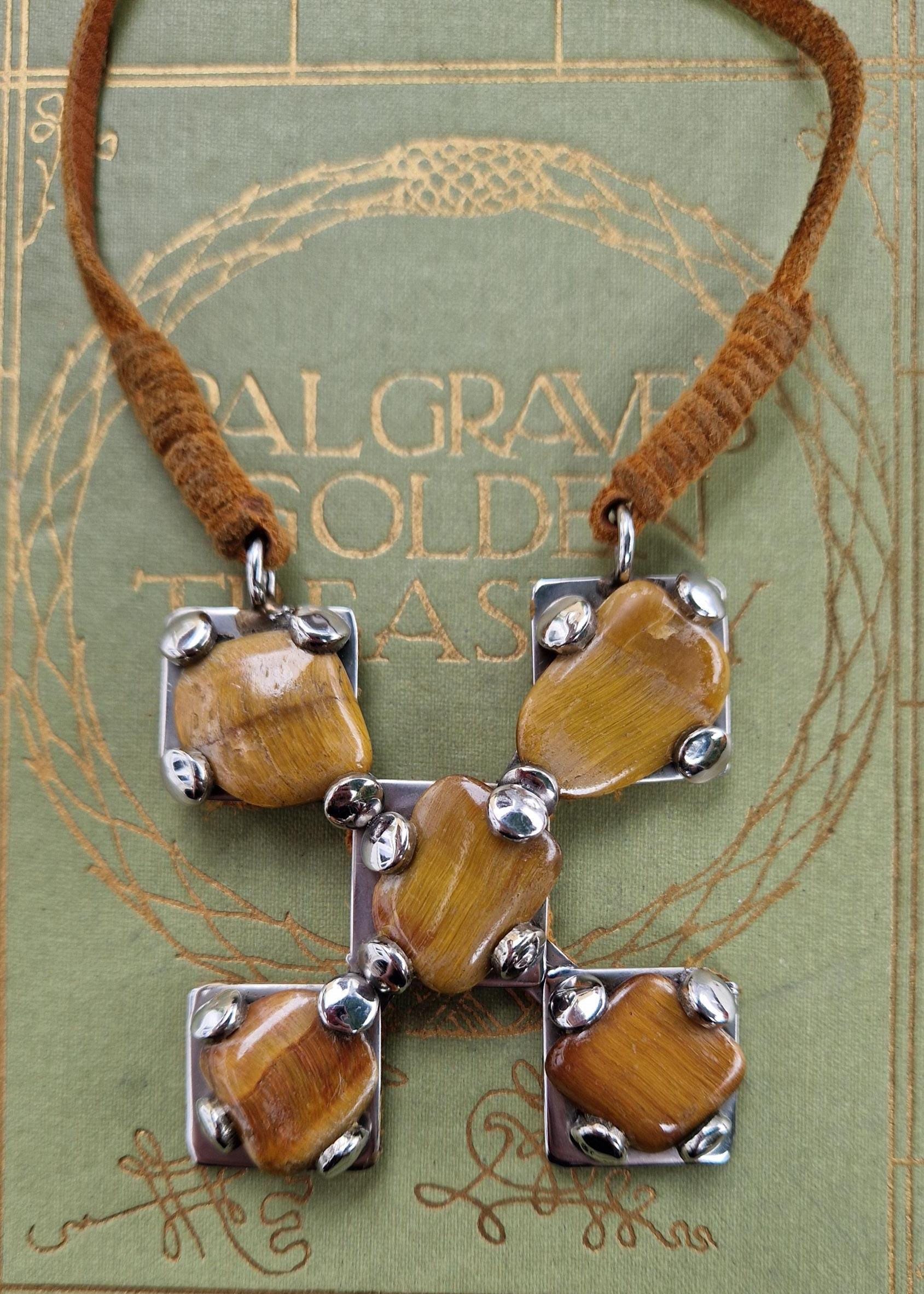 M1228 Vintage 1970's タイガーアイ ペンダント トップ M1228 Vintage 1970's タイガーアイ ペンダント トップ