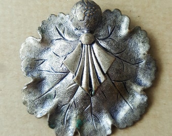 Vintage Silver Metal Dress clip 1940s Dress Clip Floral Dress Clip Leaf Dress Clip