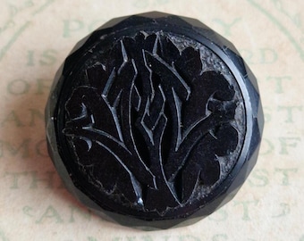 Victorian Whitby Jet Brooch – Hand-Carved Antique Mourning Jewelry