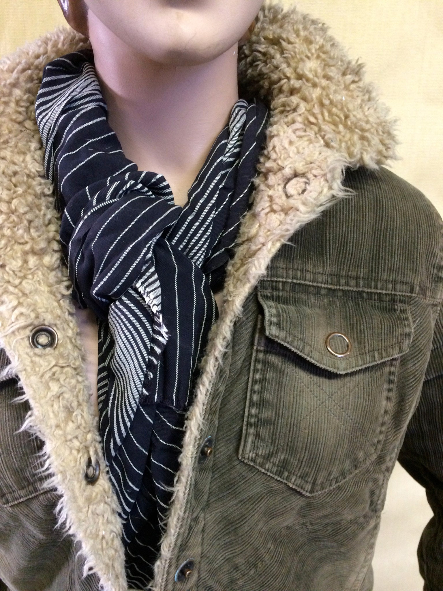American Eagle Outfitters Corduroy Cotton Fleece Edged Snap