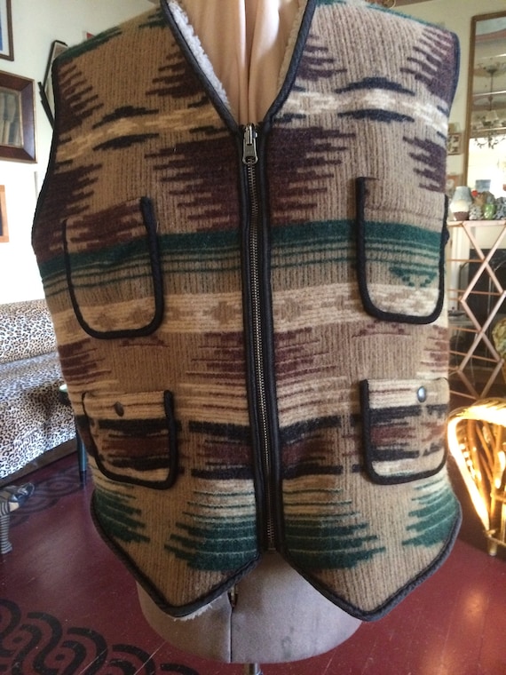 Woolrich fleece lined blanket weave vest
