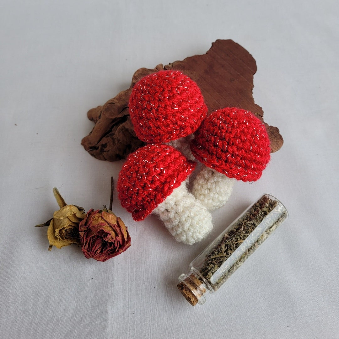 Mushroom Cat Toy, Catnip Mushroom Toy, Crochet Mushroom Cat Toy, Unique Cat Toy, Funny Cat Toy