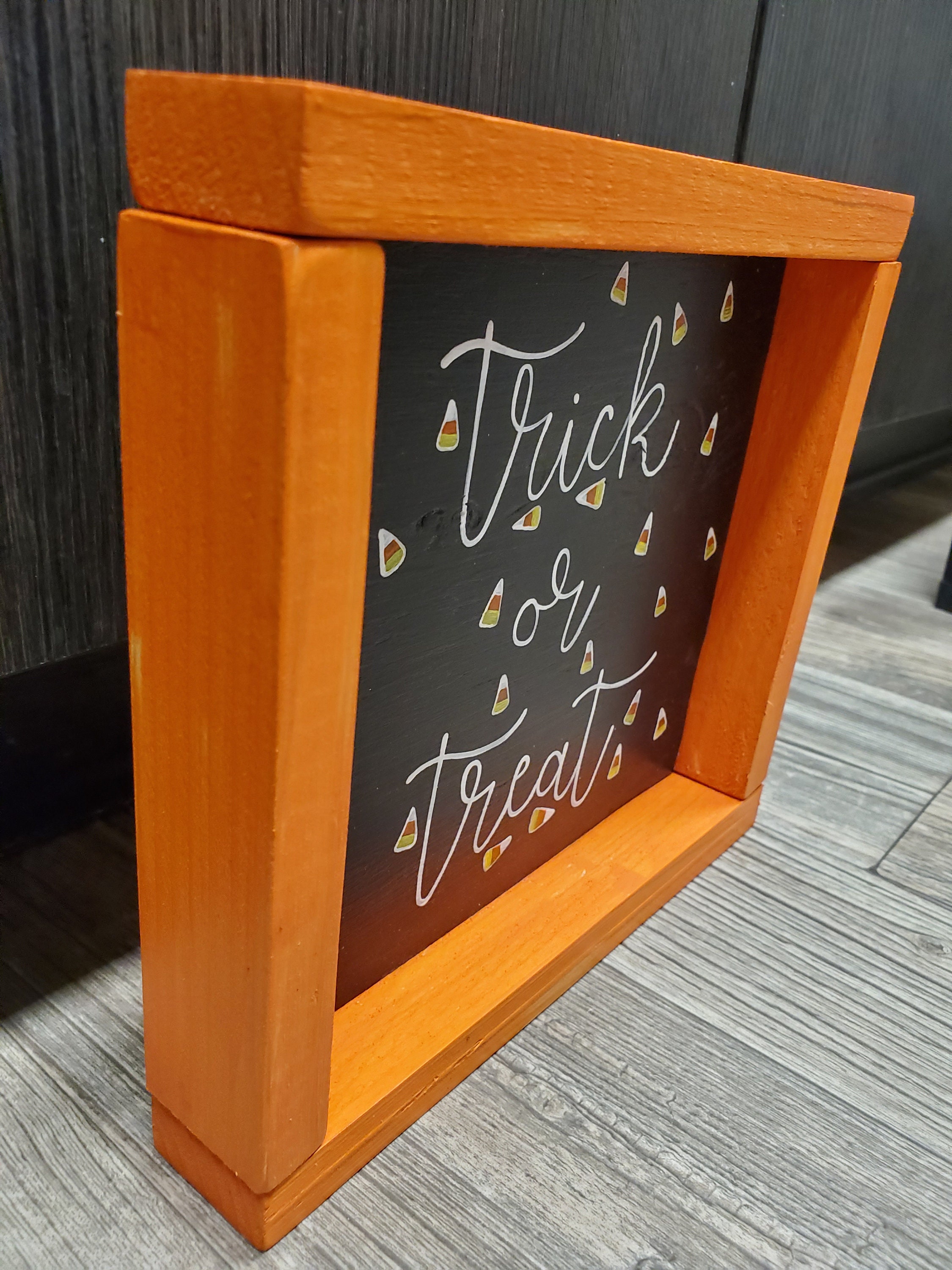 Truco o tratar el signo signo de madera signo de Halloween | Etsy