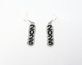 Year 2025 FSL earrings / Embroidery File / Earrings DIY