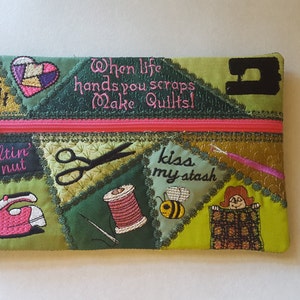 Zipper Pouch in the hoop &#39;Quilters&#39; / Project in the hoop/ Machine embroidery project/ Bag in the hoop/ ITH project