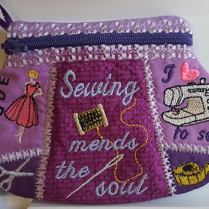 Small pouch Sewing / Purse Sewing embroidery design/ in the hoop embroidery design/ ITH project