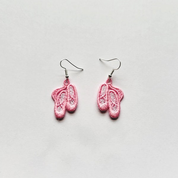 Ballet Slippers FSL earrings / Embroidery design / Earrings DIY