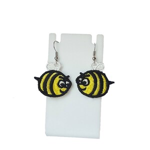 Bee Earrings Embroidery Design FSL / Free Standing Lace / Jewelry DIY / In the hoop / ITH earrings