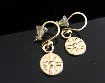 Flower dangle earrings, handmade japanese earrings, gold flower earrings, vintage statement earrings