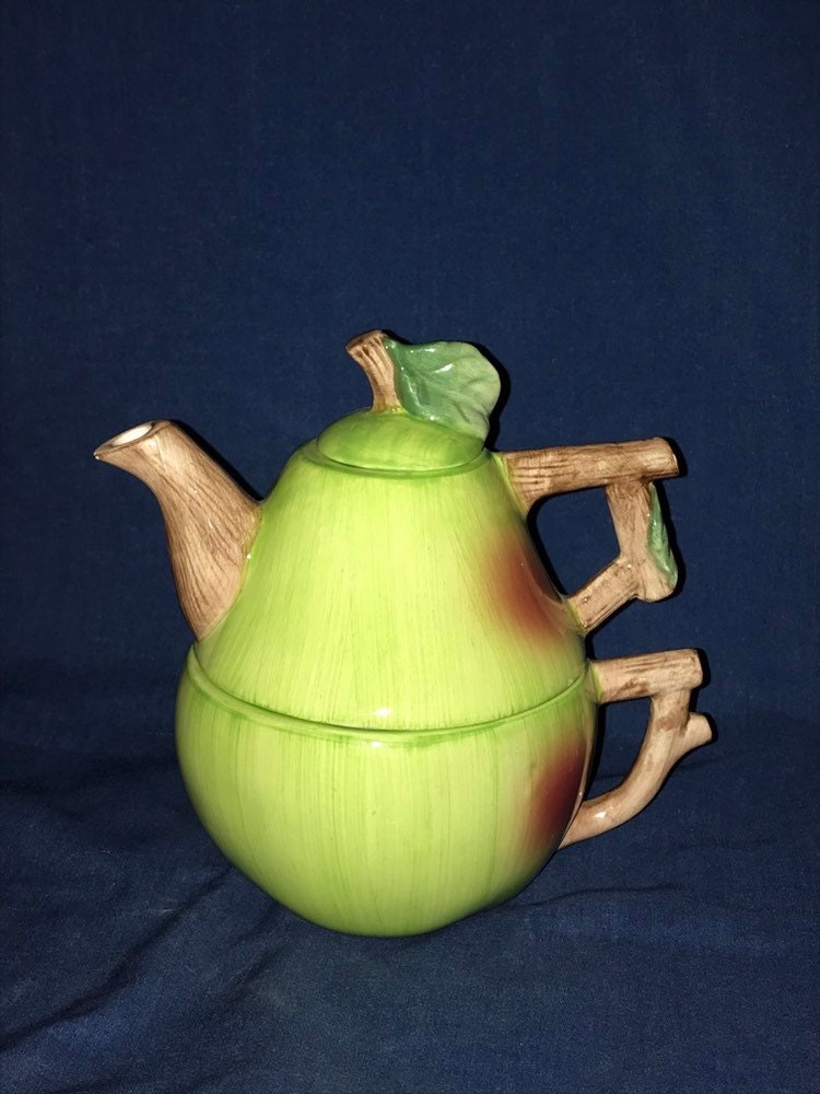 PEAR TEAPOT PEAR TEAPOT