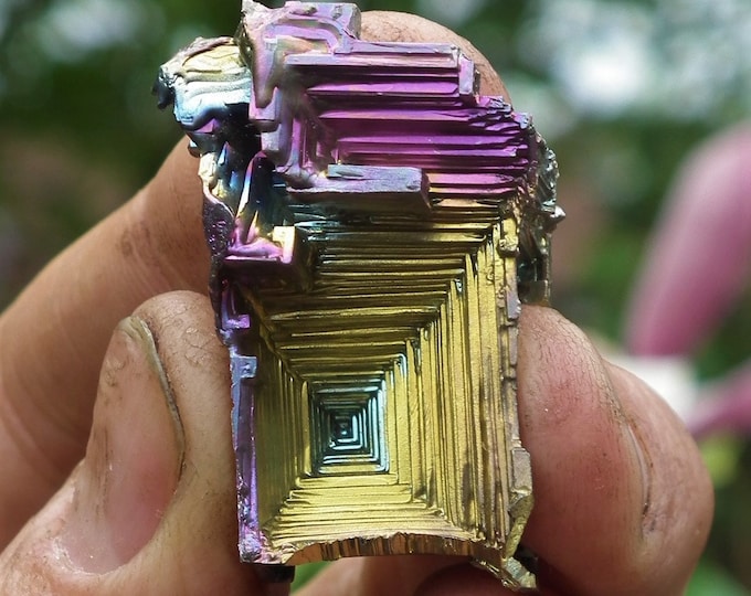 Bismuth crystal