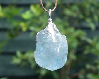 Celestite necklace / Celestite crystal / Blue celestite