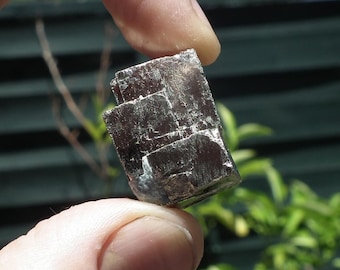 Rough / Crystal