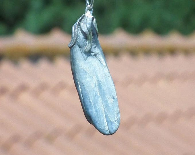 blue kyanite necklace / Polished Blue Kyanite