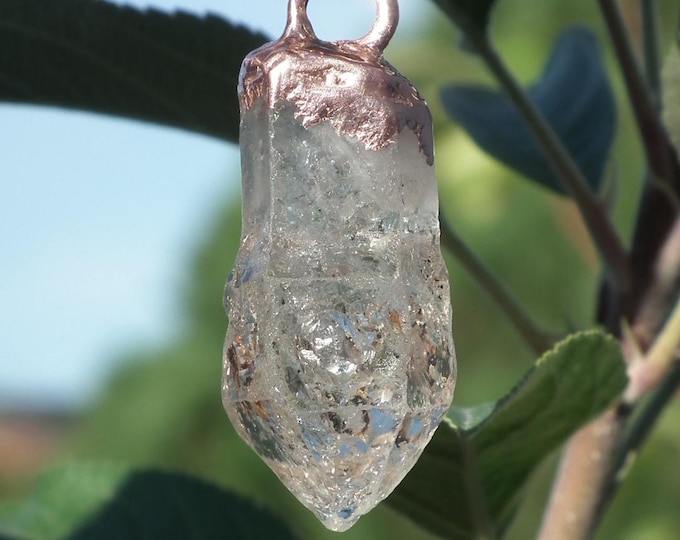 Hanger met uv-reactief kristal // Petroleumkwarts // Geëindigd kwarts