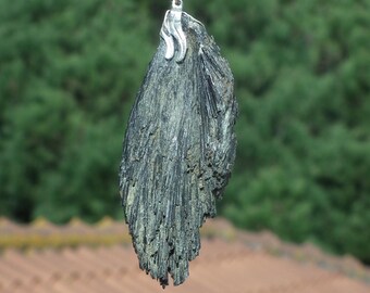Black Kynanite pendant