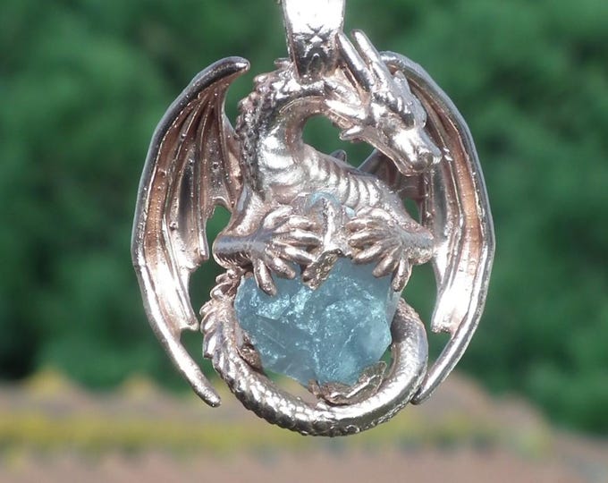 Dragon necklace with Celestite