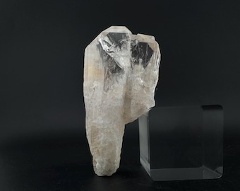 Rough / Crystal